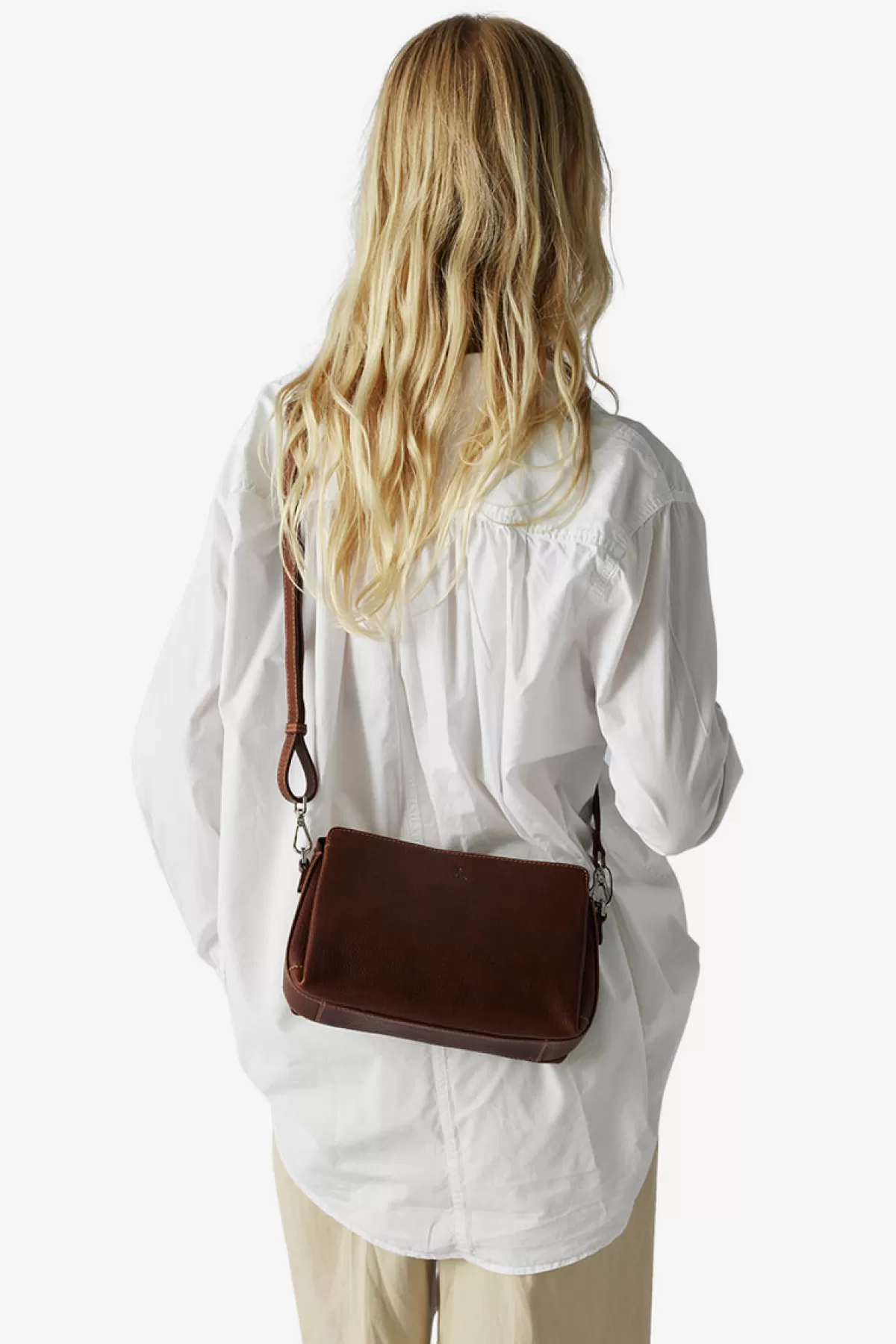 Adax Cormorano Shoulder Bag Dea Coffee Cheap