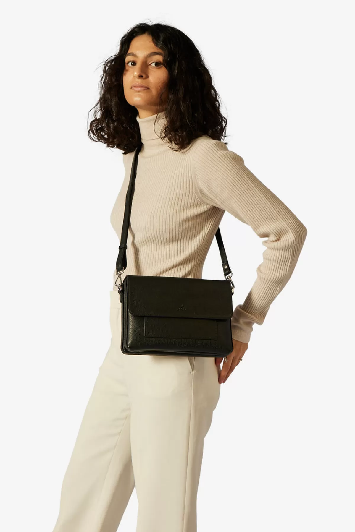 Adax Cormorano Shoulder Bag Zafira Black Online