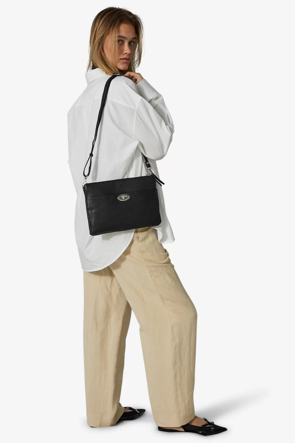 Adax Ravenna Shoulder Bag Gulla Black Cheap